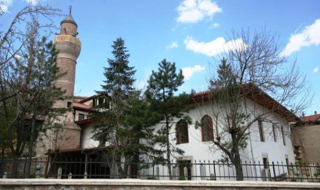 Kastamonu Honsalar Cami nerede? Honsalar Cami'ne nasıl gidilir?;