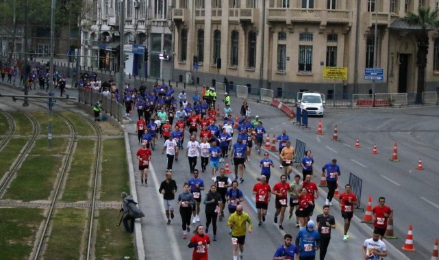Maraton İzmir heyecanı başlıyor;