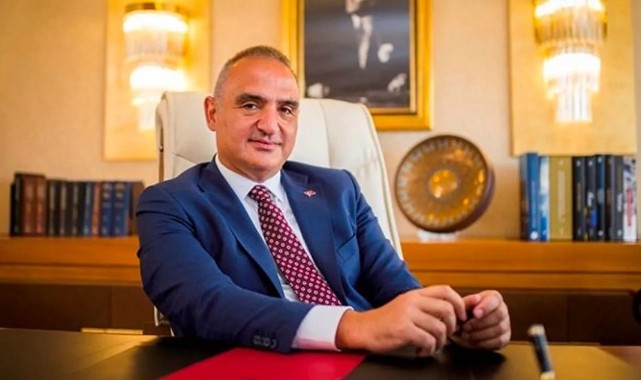 Kültür ve Turizm Bakanı Mehmet Nuri Ersoy kimdir? kaç yaşında? nerede okudu?;