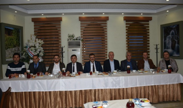 Başkan Çatal, personeliyle iftarda bir araya geldi;