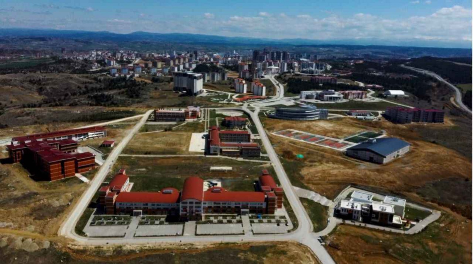 Kastamonu Üniversitesi, Türkiye'de ilk 20'de