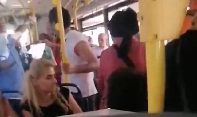 Otobüste 'Benim ülkemi lezbiyen yapamayacaksınız' diye haykırdı!;