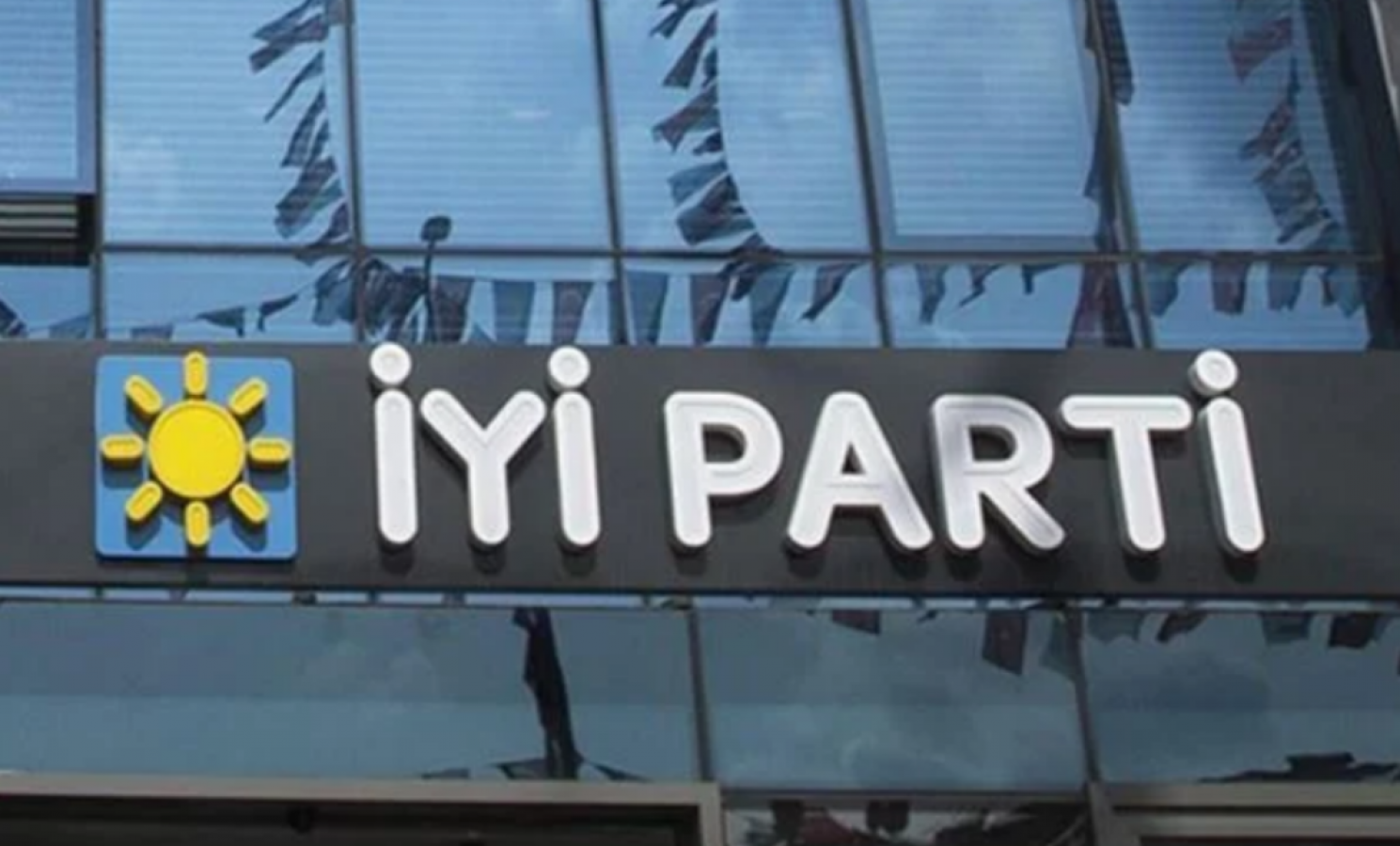 İYİ Parti'de İlçe Kongreleri başlıyor