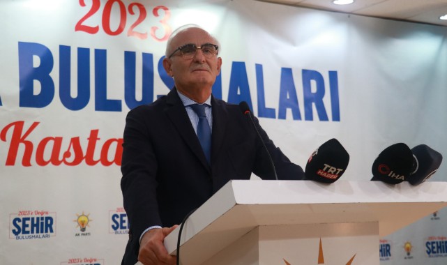 “Halka hizmet yerine, nelerle uğraştıkları görünüyor”;