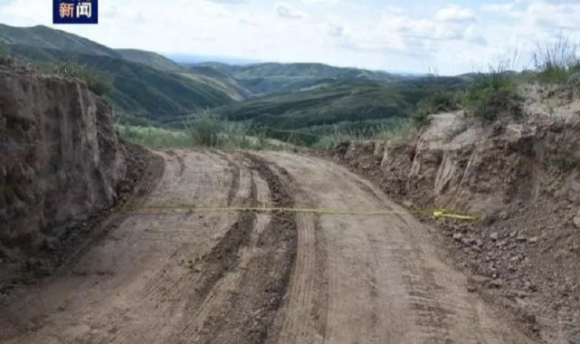 Çin seddini delip yol açtılar, geri dönüşü olmayan hasar bıraktı;