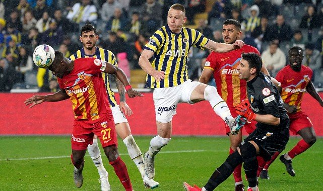 Fenerbahçe 4 golle turladı;