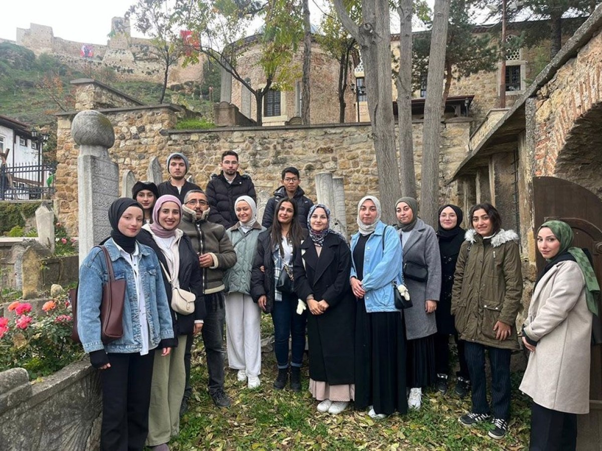 Üniversite öğrencileri, Kastamonu'yu geziyor;