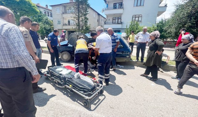 Taşköprü’de iki otomobil çarpıştı: 3 yaralı;