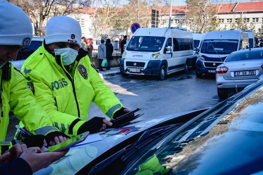 112 okulun çevresi denetlendi!;