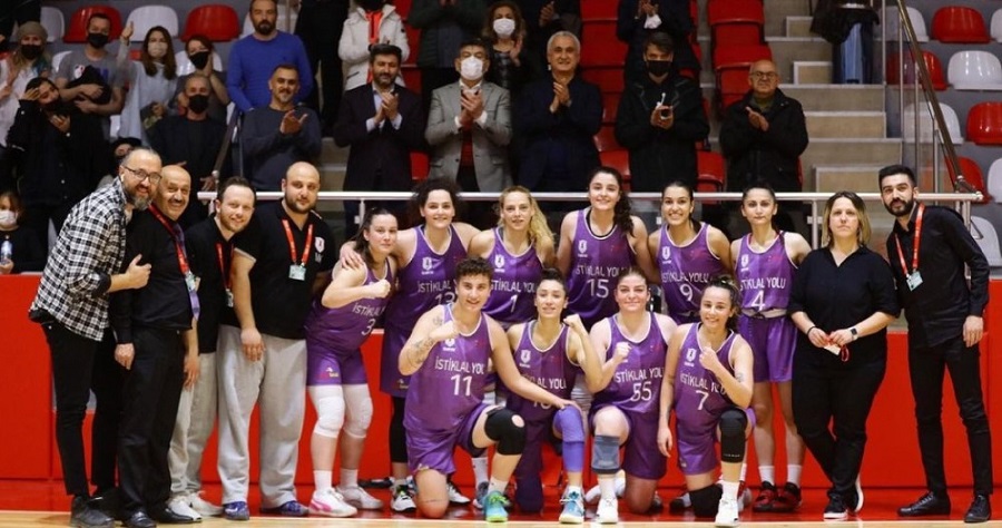 İstiklal Yolu, Play-Off'ta;