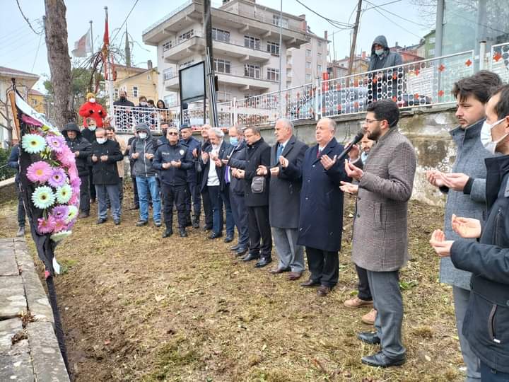 Tosyalı Dr. İsmail Hakkı, dualarla anıldı;