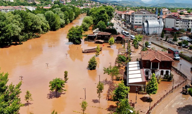 Selzede Bartın'da hayat normale dönüyor;