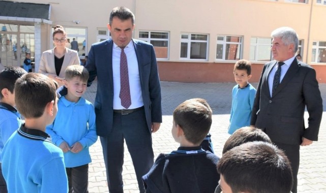 İl Müdürü Gümüş, Şenpazar'da okul ziyaretlerine devam etti;