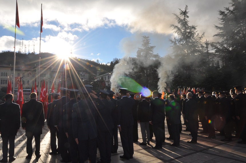 2 dakika tüm Türkiye’de hayat durdu;