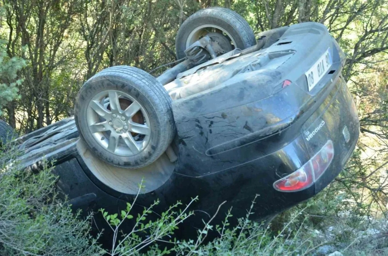 Kastamonu’da mıcıra kapılan otomobil takla attı: 1 yaralı;