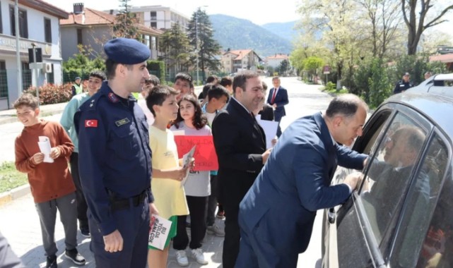 Cide'de sürücüler uyarıldı;