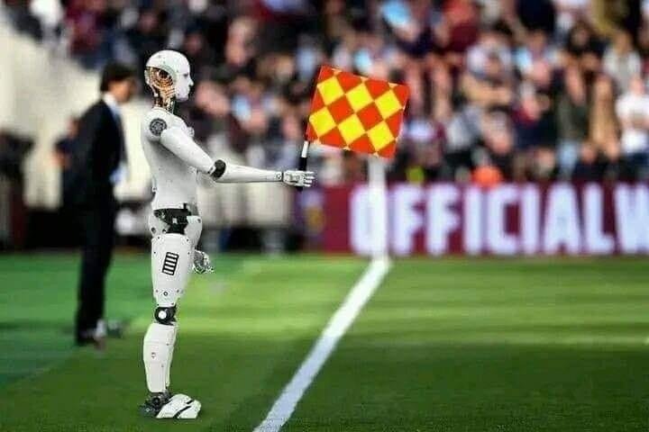 Robotlar Futbol’da da devrede;