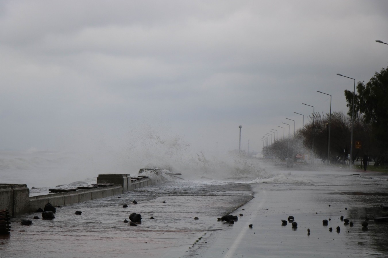 Meteorolojiden fırtına uyarısı;