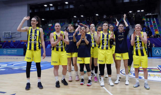 Fenerbahçe  ilk kez bu kulvarda şampiyon