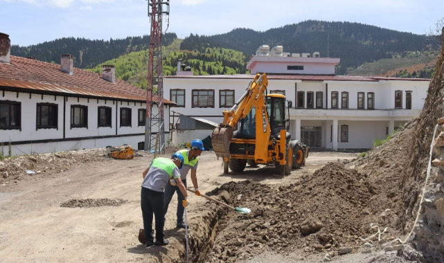 Küre'de doğalgaz için ilk kazma vuruldu;