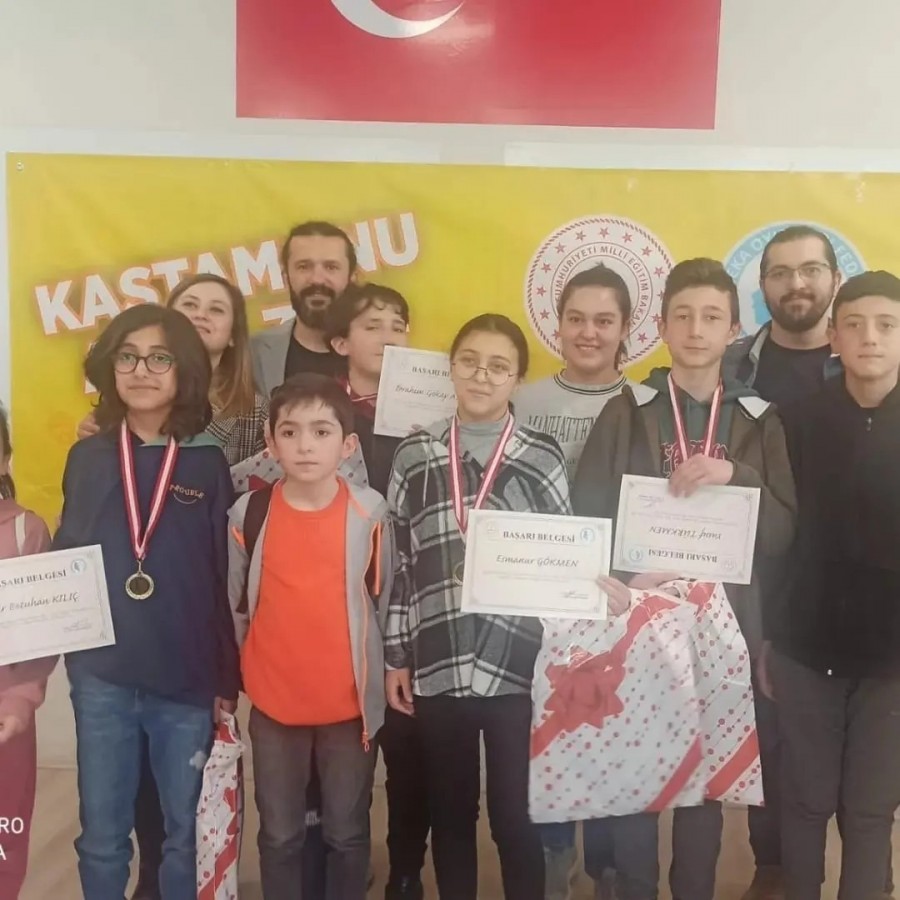 Atatürk Ortaokulu ödüle doymuyor;