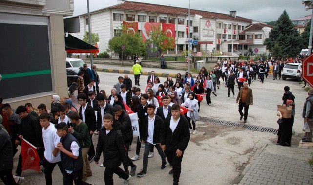 Araç fener alayına hazırlanıyor;