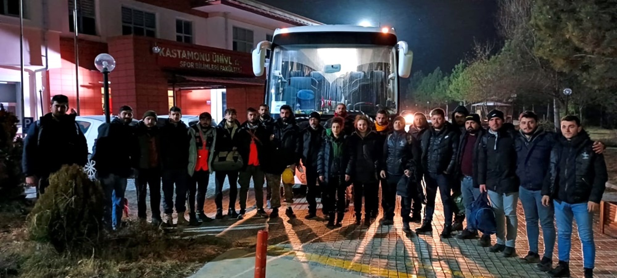 Kastamonu Üniversitesi’nden felaketzedelere yardım eli;