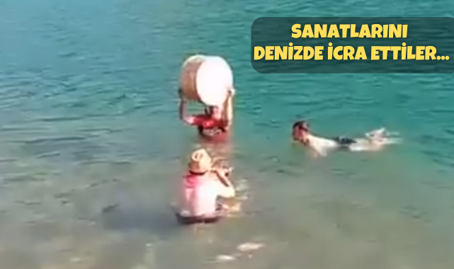 Çatalzeytin’de sıcaktan bunalan davulcular, böyle serinledi [VİDEO HABER];