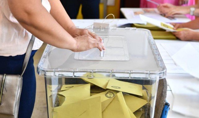 Yurt dışında oy verme işlemi perşembe günü başlayacak;