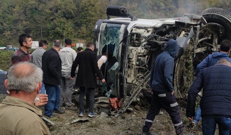 Önce takla attı, sonra alev aldı