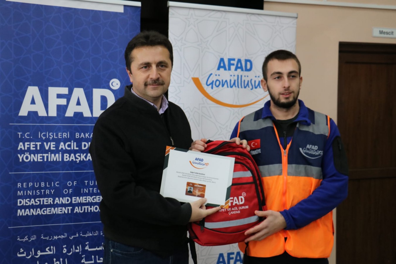 AFAD’dan 14 gönüllüye sertifika;