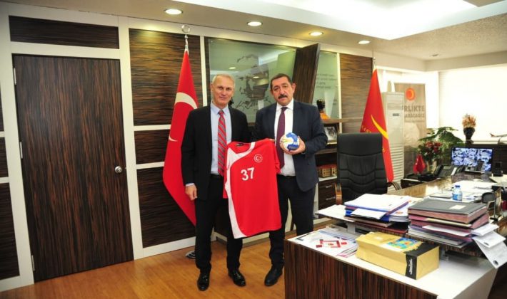 THF Başkanı Kılıç, Vidinlioğlu'nu ziyaret etti