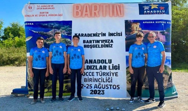 Kastamonu'yu gururlandırdılar: İğdirli gençler Türkiye 4'üncüsü oldu
