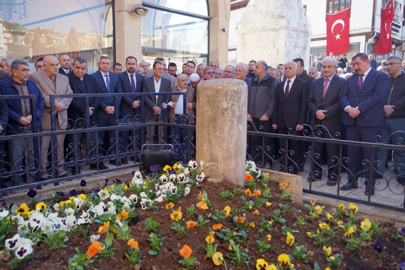 62 yıl sonra asıl yerine nakledildi;