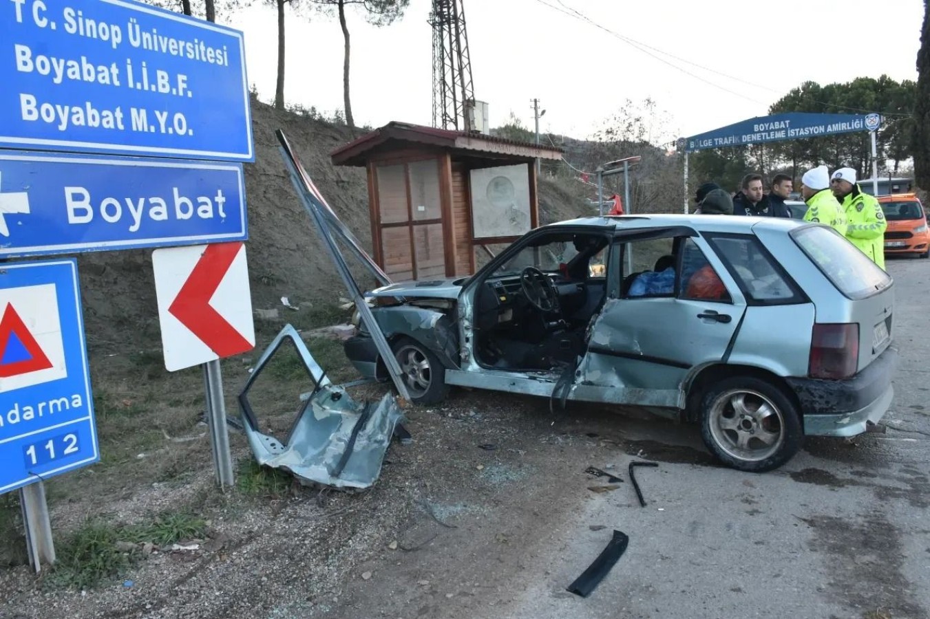 Sinop – Kastamonu yolunda feci kaza! Yaralılar var;