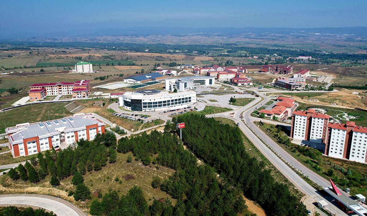 Kastamonu Üniversitesi, 18 basamak birden yükseldi  ;