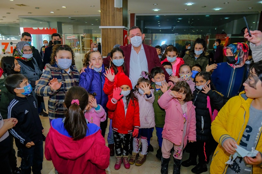 “Çocuklarımız mutlu ise biz mutluyuz”;